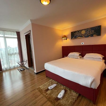 Moonlight Hotel แอดดิสอาบาบา ภายนอก รูปภาพ