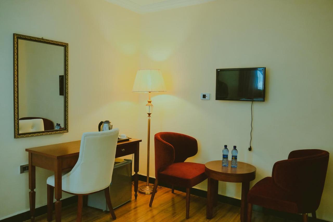 Moonlight Hotel แอดดิสอาบาบา ภายนอก รูปภาพ