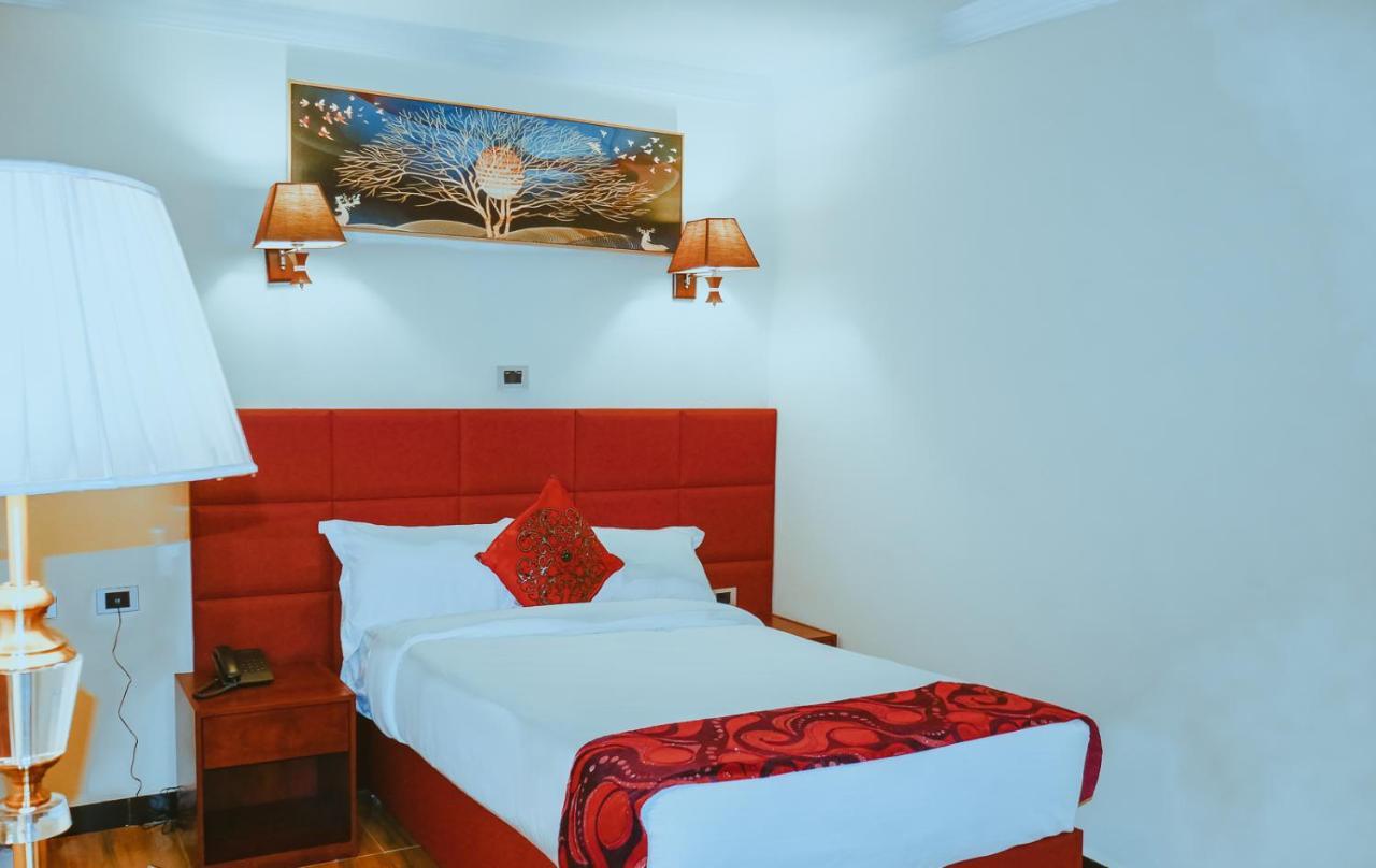 Moonlight Hotel แอดดิสอาบาบา ภายนอก รูปภาพ